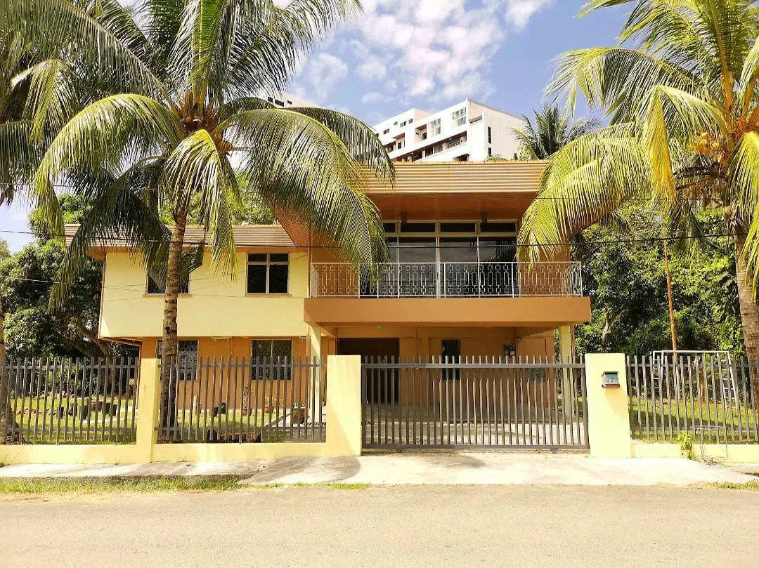 Le Le Seaside Villa Tanjung Aru Kota Kinabalu