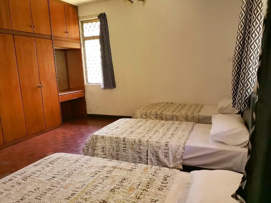 Le Le Seaside Villa Tanjung Aru Kota Kinabalu 2*,