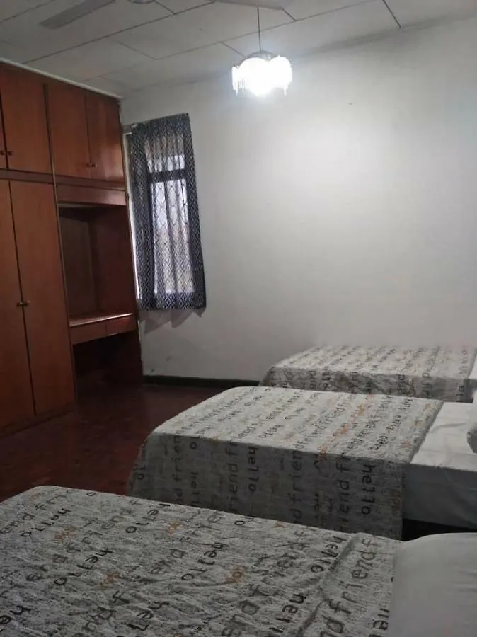 Le Le Seaside Villa Tanjung Aru Kota Kinabalu